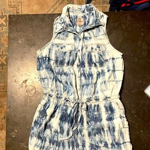 Guess L tie dye jumpsuit. Jean material. In style and ready to be taken out!!